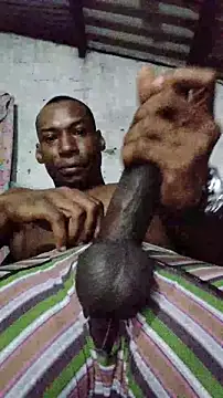 Snapshot of moro28vergon chatting on October 26, 2025, 5:08 am moro28vergon online show from October 26, 2025, 5:08 am