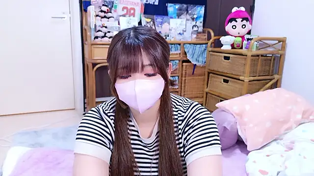 Megu Melon online show from October 13, 2025, 8:05 am