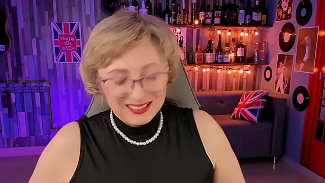 sugar vivien online show from March 7, 2025, 5:28 pm