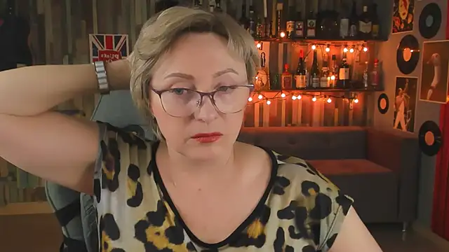 sugar vivien online show from February 27, 2025, 1:07 pm