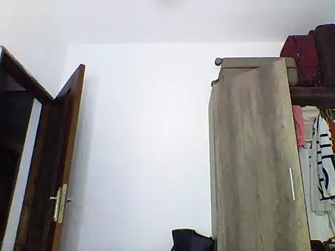 Snapshot of Cute_princcess chatting on February 16, 2026, 3:54 pm Cute princcess online show from February 16, 2026, 3:54 pm