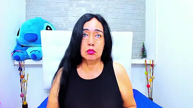 Snapshot of HorniestMilf chatting on September 28, 2025, 5:31 pm HorniestMilf online show from September 28, 2025, 5:31 pm