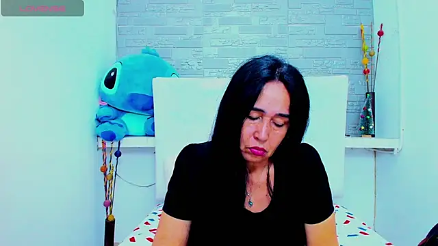 Snapshot of HorniestMilf chatting on March 20, 2025, 9:02 pm HorniestMilf online show from March 20, 2025, 9:02 pm