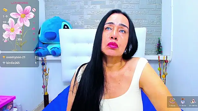 Snapshot of HorniestMilf chatting on October 29, 2025, 11:03 pm HorniestMilf online show from October 29, 2025, 11:03 pm