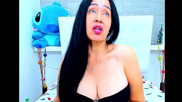 Snapshot of HorniestMilf chatting on February 26, 2025, 7:42 pm HorniestMilf online show from February 26, 2025, 7:42 pm