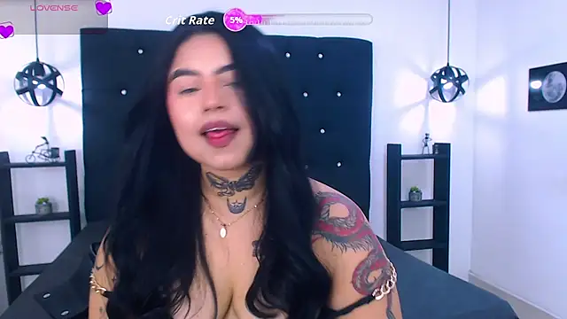 Mels  online show from December 2, 2025, 5:03 pm