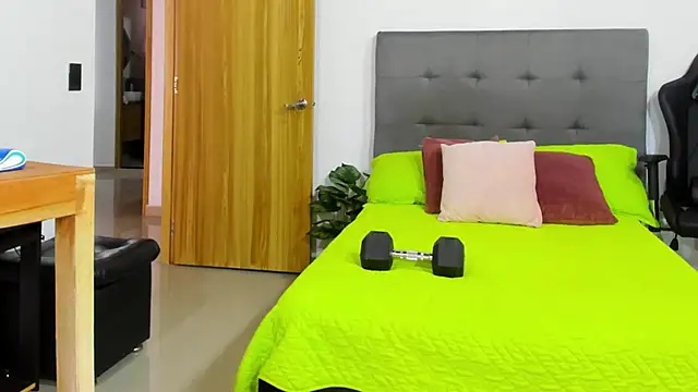 sexy blackman3606 online show from September 8, 2025, 5:34 pm