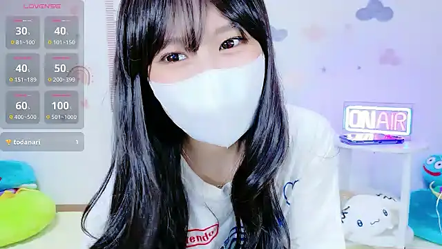 Snapshot of _Iroha_99 chatting on October 15, 2025, 1:48 am Iroha 99 online show from October 15, 2025, 1:48 am