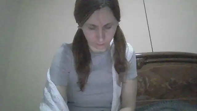 JasmineGlamour online show from January 8, 2026, 9:21 pm