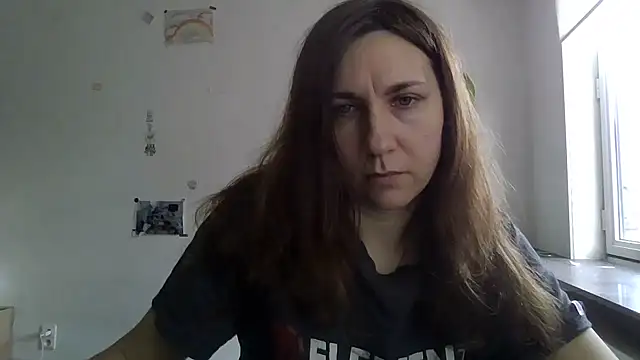 JasmineGlamour online show from November 26, 2025, 11:54 am