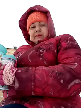 FantasyMichelle online show from February 6, 2025, 1:10 pm