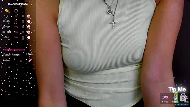 Alianna Solo Kisses online show from January 5, 2026, 5:27 pm