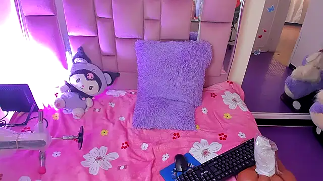 AriadnaCappelletty online show from April 21, 2026, 4:02 pm