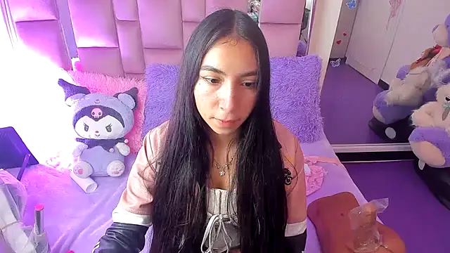 AriadnaCappelletty online show from April 24, 2026, 6:21 pm