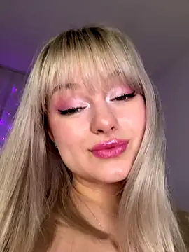 Blonde20 online show from October 17, 2025, 7:48 pm