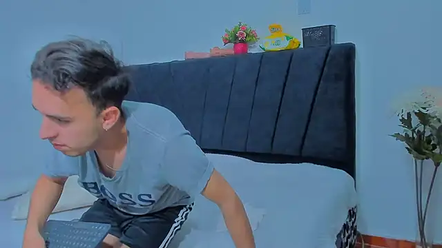 big-dicktop23 online show from October 9, 2025, 3:40 am