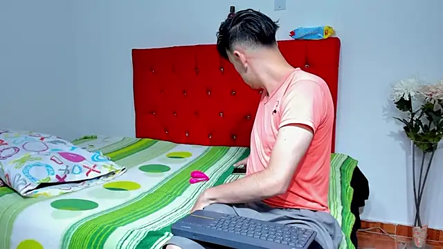 big-dicktop23 online show from February 14, 2025, 2:50 am