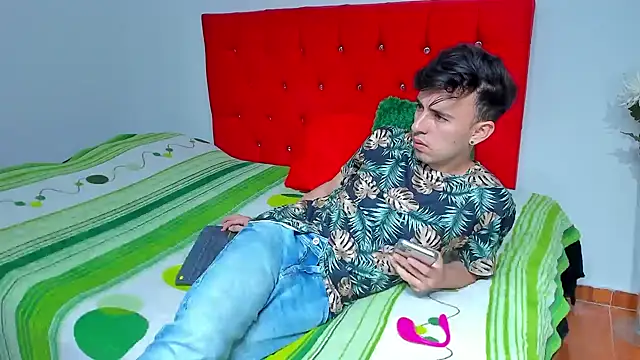 big-dicktop23 online show from February 7, 2025, 11:34 pm