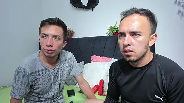 big-dicktop23 online show from April 9, 2026, 4:35 pm