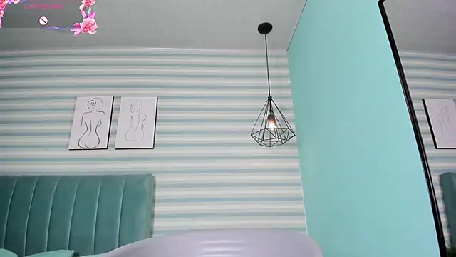 Snapshot of goddess_kianna chatting on November 21, 2025, 9:19 am goddess kianna online show from November 21, 2025, 9:19 am