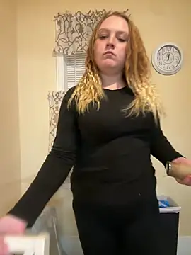 PhatAssBlond online show from February 22, 2025, 4:07 am