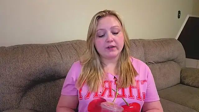 PhatAssBlond online show from March 19, 2026, 7:36 pm