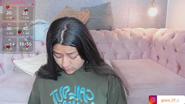 grace77   online show from November 30, 2025, 11:55 am