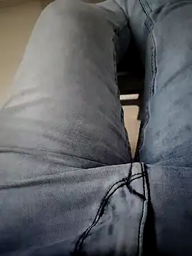 SplitPrestige19 online show from November 20, 2025, 11:33 am