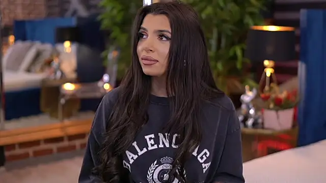 NicoleCellini online show from March 20, 2025, 6:20 pm