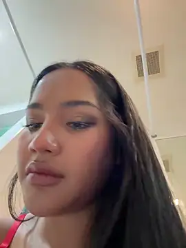 Snapshot of ice_ice_babyy chatting on March 21, 2025, 6:51 pm ice ice babyy online show from March 21, 2025, 6:51 pm