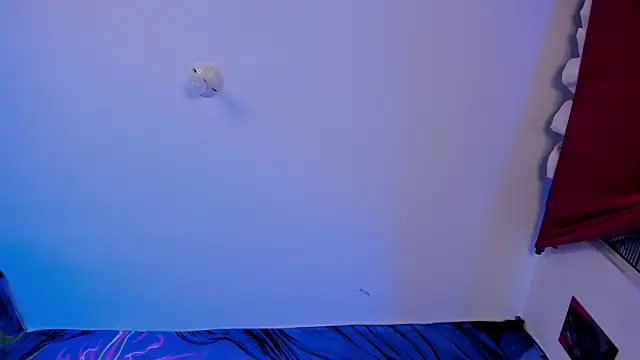 Emiilycollins online show from July 7, 2026, 6:47 am
