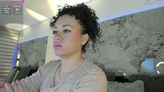 LIZ HOLMES online show from September 24, 2025, 10:00 am