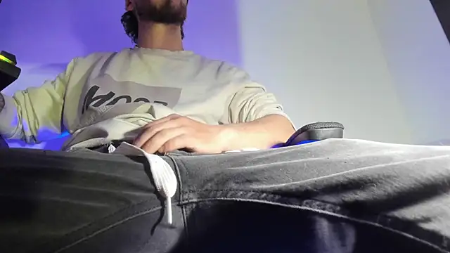 s sven03 online show from November 25, 2025, 1:17 am