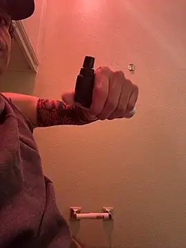 GForceSavage online show from November 28, 2025, 12:33 am