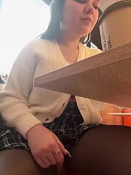 PumaShyXD online show from March 8, 2025, 11:48 am