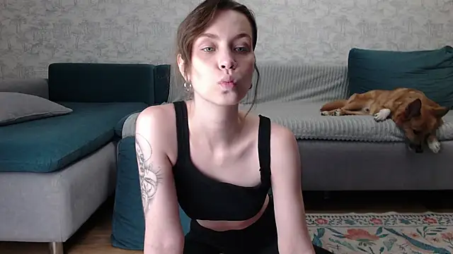 milly ross online show from November 23, 2025, 9:19 am