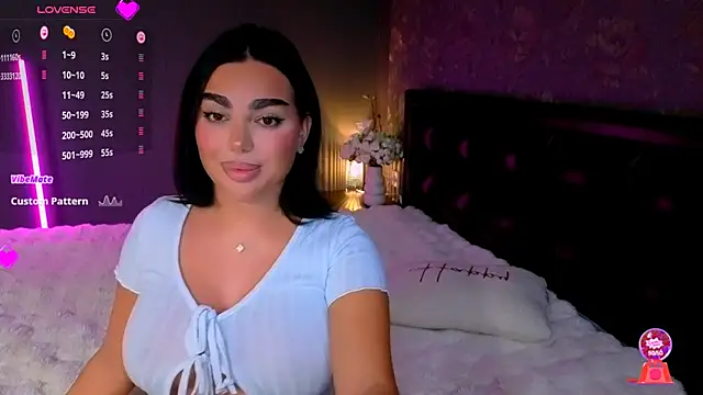 babyleilaa online show from October 19, 2025, 7:05 pm