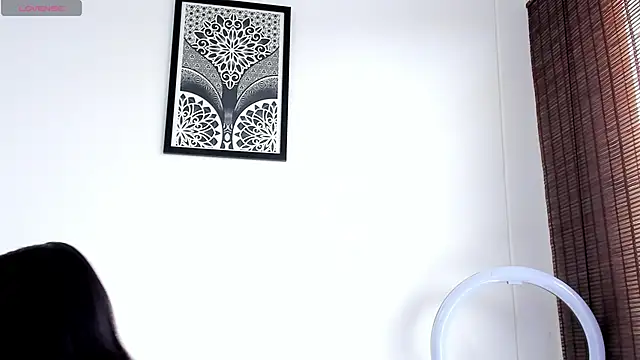 Snapshot of VeronicaTonu chatting on February 21, 2026, 1:02 pm VeronicaTonu online show from February 21, 2026, 1:02 pm