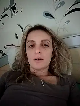 SophyGirl online show from December 21, 2025, 12:40 pm