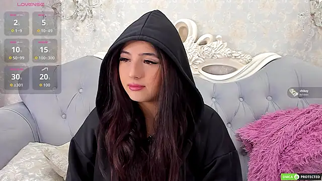 JennyFerguson online show from November 3, 2025, 3:12 am