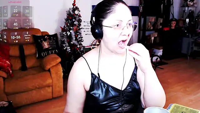 Snapshot of Imperatriza chatting on March 18, 2025, 3:12 pm Imperatriza online show from March 18, 2025, 3:12 pm