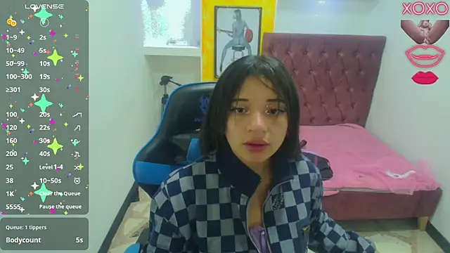 Snapshot of angelie_3 chatting on October 19, 2025, 6:16 am angelie 3 online show from October 19, 2025, 6:16 am