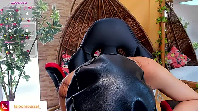 FaloonRoussel online show from March 13, 2025, 9:37 pm