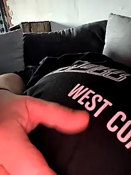 poussychats online show from March 1, 2026, 5:02 pm