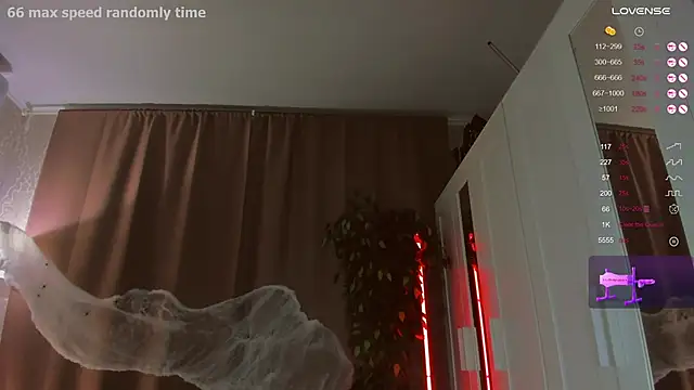 FrauSophia online show from November 2, 2025, 6:02 pm