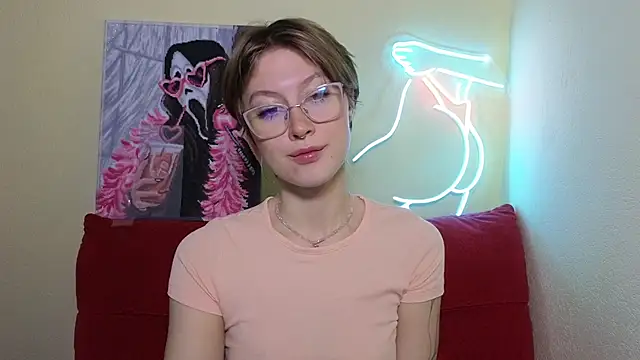 MalvinaBlum online show from October 19, 2025, 1:52 am