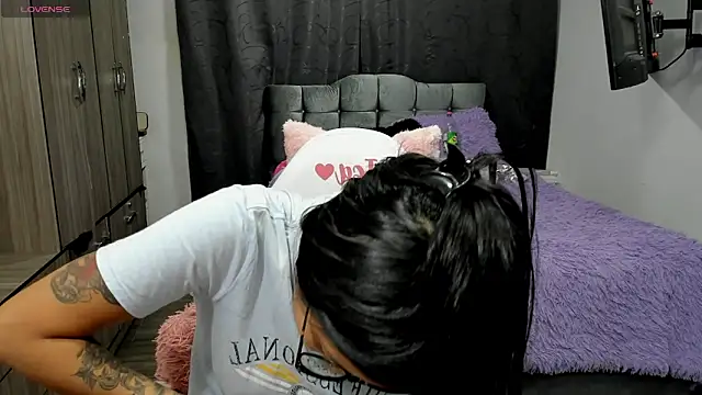 Snapshot of isa_bellaa0 chatting on December 6, 2024, 2:18 am isa bellaa0 online show from December 6, 2024, 2:18 am