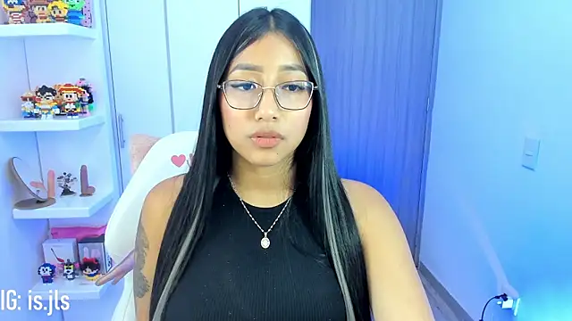 Snapshot of isa_bellaa0 chatting on September 23, 2025, 3:57 am isa bellaa0 online show from September 23, 2025, 3:57 am