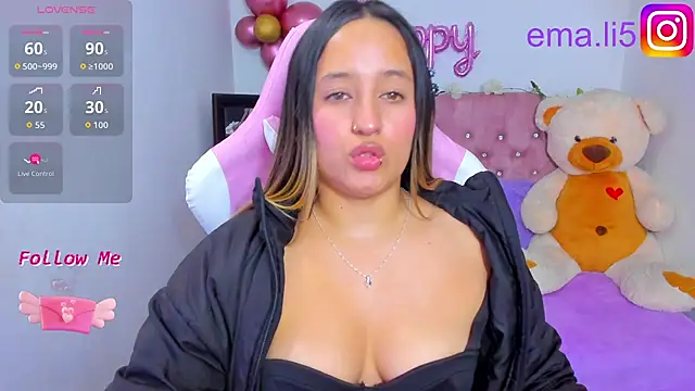 Snapshot of ema_tayy chatting on October 21, 2025, 7:24 pm ema tayy online show from October 21, 2025, 7:24 pm