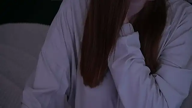 IceDanielles online show from November 14, 2025, 1:37 pm